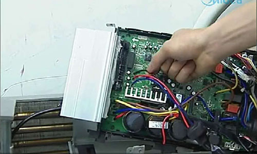 红安美的空调电话是多少