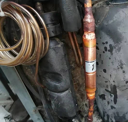 红安美的变频多联机空调维修售后服务中心